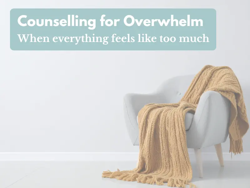 Cosy armchair with a soft blanket in a warm, neutral room